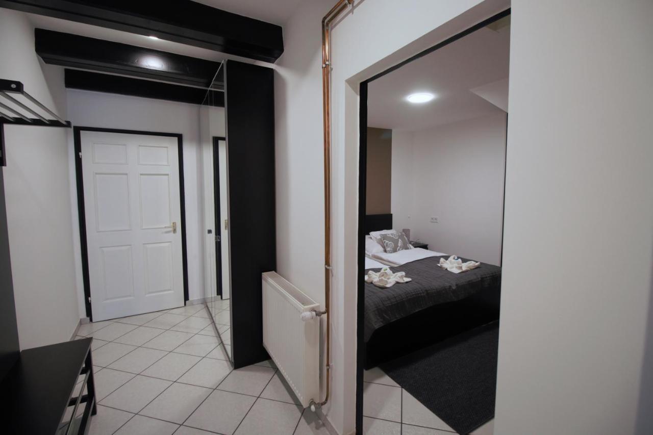 Szitakoeto Panzio Hotel Tiszafüred Екстериор снимка